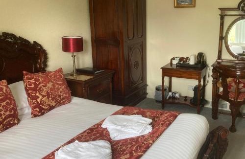 Dalmally Hotel | Glenorchy Lodge: Highly Rated Rooms for Memorable Stays
