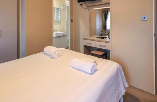 Troutbeck Bridge House | Experience Windermere Lodge - White X Bay with Family-Friendly Amenities