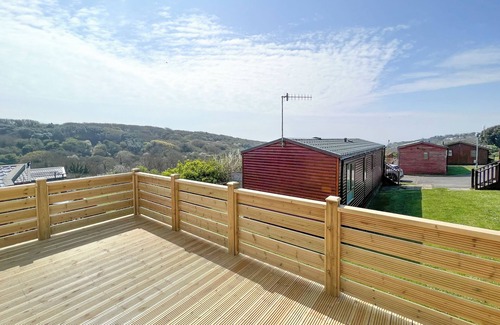 Ore House | Comfortable 2 Bedroom Accommodation with Ocean Views