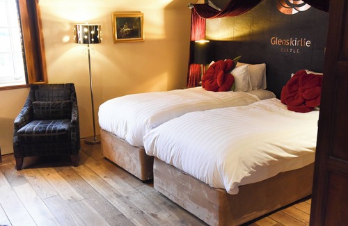 Banknock Other | Discover Glenskirlie House & Castle: 9/10 Rated Retreat