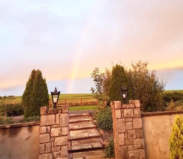 Castleplunket Bed & Breakfast | Exceptional Glenvela Guest House: Child-Friendly Retreat