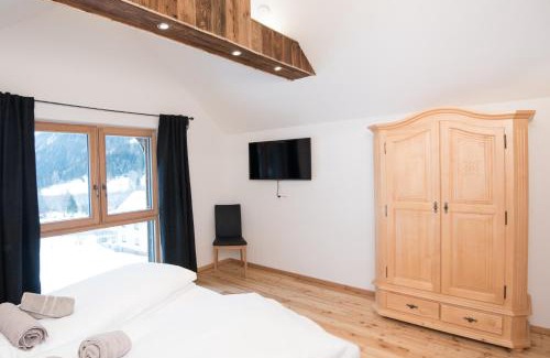 Flattach Apartment | Unforgettable Gletscher Appartements: Top Rated & Pet Friendly