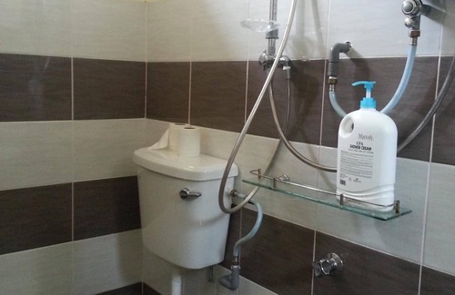 Sepang House | Highly Rated GLG KLIA Transit House with Dining & Family Perks