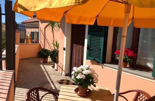 Cenesi Apartment | Discover Gli Angeli: Family-Friendly Retreat with Pool