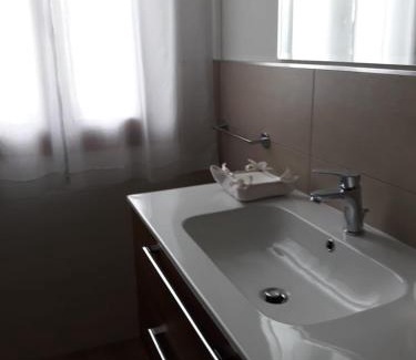 Vaiano Bed & Breakfast | Exceptional Gli Oleandri B&B: Family-Friendly Retreat