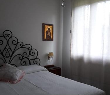 Vaiano Bed & Breakfast | Exceptional Gli Oleandri B&B: Family-Friendly Retreat