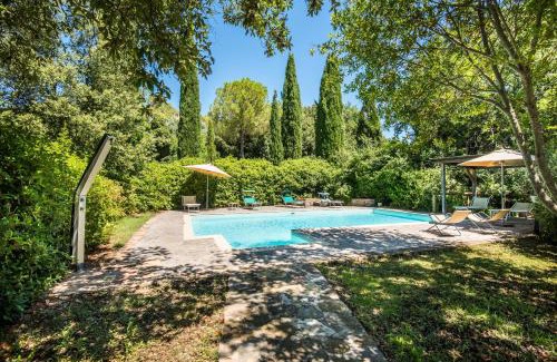 Montalcino House | Pet-Friendly Glicine Apartment with Pool & Family Perks