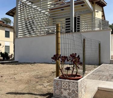 Tirrenia Apartment | Cozy Retreat Steps from the Beach with Pet-Friendly Perks