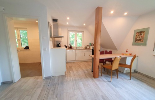 Glienicke/Nordbahn Condo | Idyllic Glienicke Apartment with Pool & Spa near Berlin