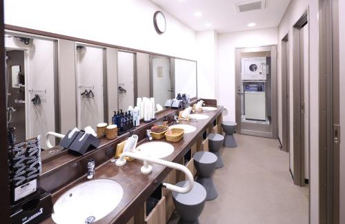 Chinatown Hotel | Comfortable Stay at Global Cabin Yokohama Chukagai