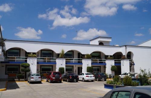 Cuautlancingo Hotel | Budget-Friendly Global Express Puebla with Family Amenities