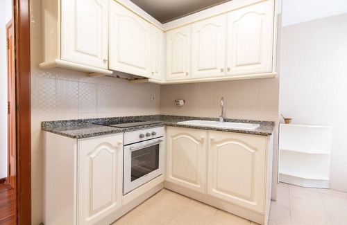 Sagunto Apartment | Cozy Apartment Steps from the Beach in Puerto Sagunto