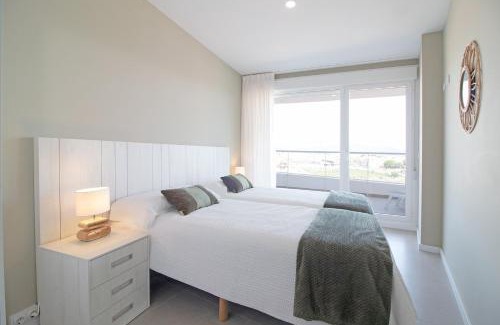 Canet de Berenguer Apartment | Modern Apartment with Terraces and Pool - Guest Rated 9.7