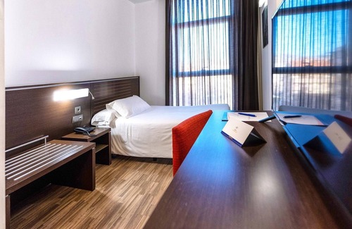 Calatayud Hotel | Discover Globales Castillo de Ayud: Family-Friendly Retreat