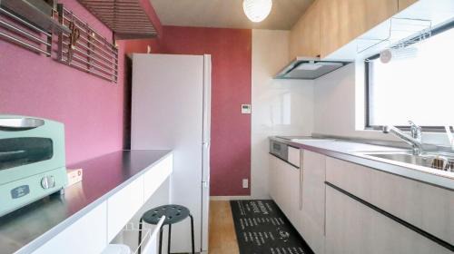 Koshigoe Apartment | GLOCE 海行燈: Pet-Friendly Retreat Near 江ノ島