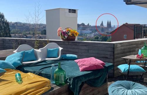 Santiago de Compostela House | Guest Rated 9.8: Gloria's Design House with Pool Access