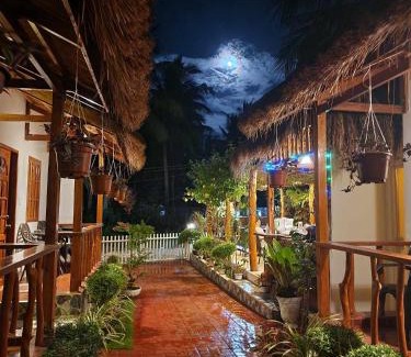 Panglao Bed & Breakfast | Top-Rated Glorias Panglao Inn: Pet Friendly & Breakfast Included