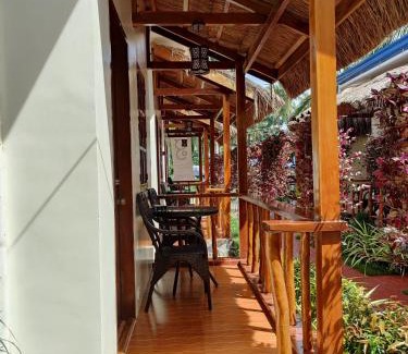 Panglao Bed & Breakfast | Top-Rated Glorias Panglao Inn: Pet Friendly & Breakfast Included