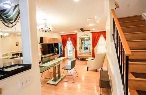 Reston Apartment | Exceptional 3-Bedroom Retreat in Convenient DC Location