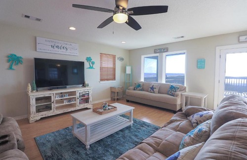 Freeport House | Beachfront Retreat with Private Boardwalk & Ocean Views