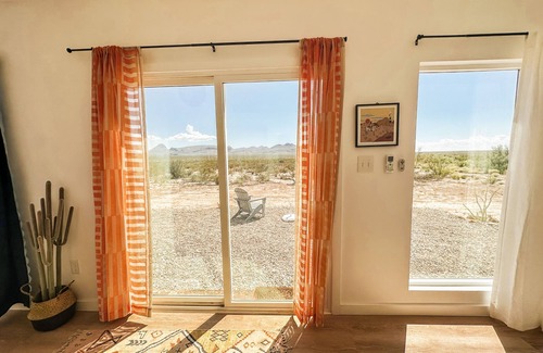 Study Butte-Terlingua House | Unwind at Glow House in Terlingua, Texas