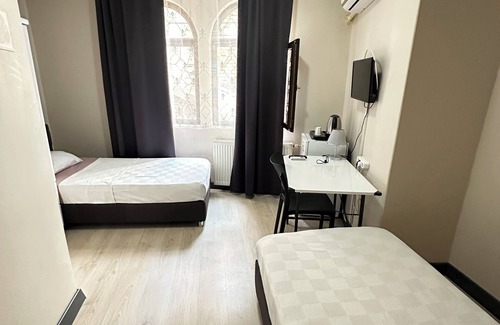 Karesi Hotel | Discover GLR OTEL: Family-Friendly with Kitchen & Breakfast