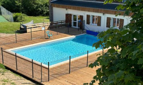 Meymac Cabin | Oceanfront Bliss at Glynns, Rated 9.2 by Guests