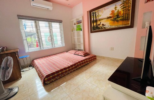 Le Chan House | Exceptional GM Homestay with Breakfast & Kitchen Amenities