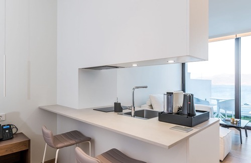 Sitia Apartment | Unforgettable GM Luxury Suites & Spa with Ocean Views