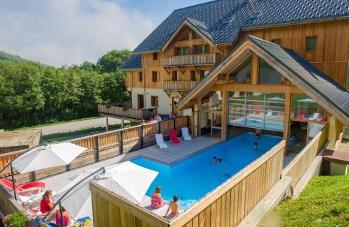 Saint-Colomban-des-Villards Apartment | Relaxing Getaway at Goélia Les Chalets de Belledonne