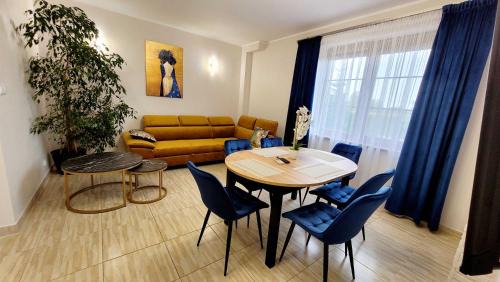Znin Hotel | Welcoming Gościniec Krys: Rated 9.1/10 & Family-Friendly