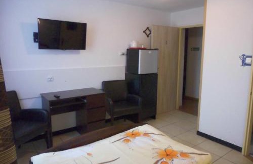 Goldap Bed & Breakfast | Highly Rated Gościniec Nad Jarem: Family & Accessible Stay