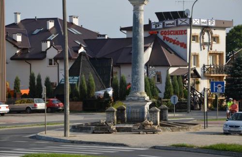 Włodawa House | Pet-Friendly Retreat at Gościniec Podkowa for Family Fun