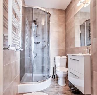Przywidz Bed & Breakfast | Discover Gościniec Przywidzki: 9/10 Rated with Family Amenities