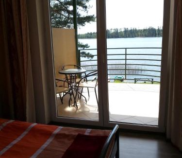 Nowinka Hotel | Oceanfront Family Retreat at Gościniec Rospuda