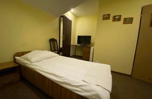 Rypin House | Discover Gościniec Sikorka: Pet-Friendly Retreat Awaits