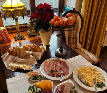 Darlowko Hotel | Discover Gościniec Zamkowy: Pet-Friendly Retreat Awaits