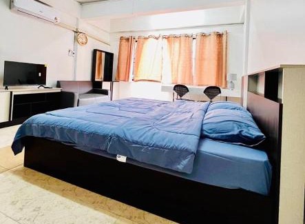 Samphao Lom Apartment | Discover Unique Experiences Beyond Ayutthaya for Families