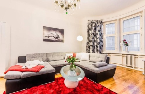 Kluuvi Apartment | Comfortable Stay at Go Happy Home Apartment, Mikonkatu 18