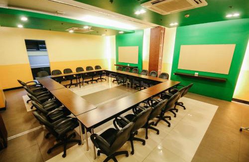 Tacloban Hotel | Budget-Friendly Stay at Go Hotels Tacloban with Breakfast