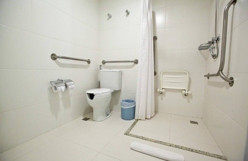 Farolandia Hotel | Pet-Friendly Getaway at Go Inn Aracaju - Rated 9/10!