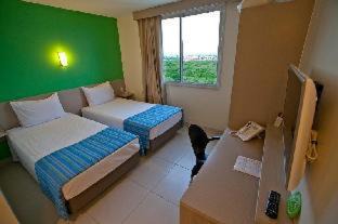 Farolandia Hotel | Pet-Friendly Go Inn Hotel Aracaju with Oceanfront Views