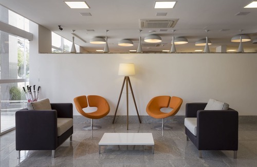 Vitoria Hotel | Relax at Go Inn Vitoria: Spa, Restaurant & Family Friendly
