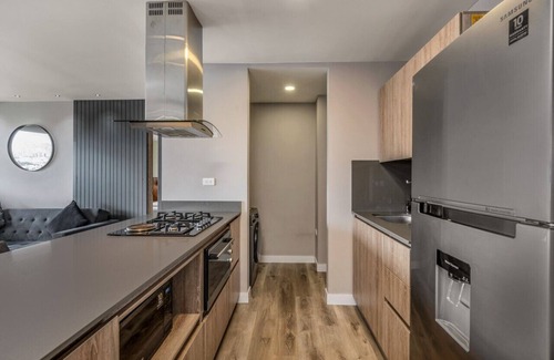 La Aguacatala Apartment | Discover Go Living 801: Modern 2BD Apartment in Poblado