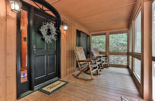 Walnut Mountain Cabin | Relaxing Creekfront Retreat: 9.8 Rated with Spa & Pool