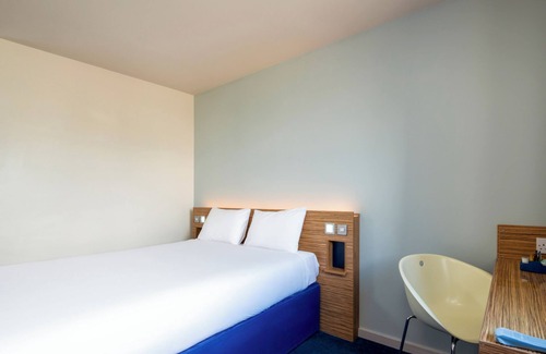 Lancaster Hotel | Discover Ibis Budget Lancaster Centre with Family-Friendly Amenities
