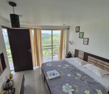 Pirmed House | Go2hills