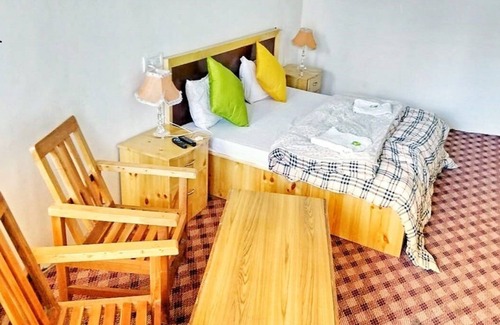 Hunder House | Budget-Friendly Goba Guest House with Family Amenities