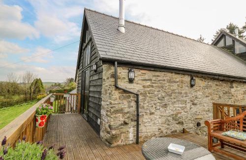 Westbrook Court House | Discover Goblaen Barn: Pet Friendly 4-Star Retreat