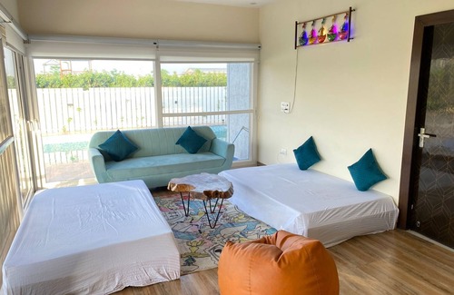 Noida Resort | Relaxing Getaway at GoBravo Farm - 2BHK Villa with Pool